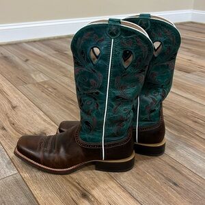 Twisted X RuffStock Boots Teal and Chocolate Womens 9.5 WIDE